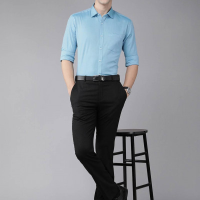 Men Blue Solid Pure Cotton Slim Fit Formal Shirt